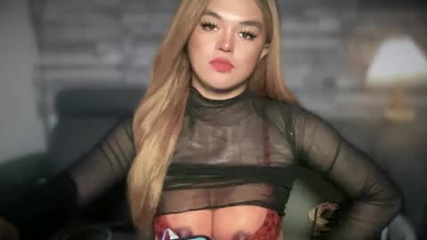 Snapshot of blackbarbiechantalxvx chatting on 02.08.25 blackbarbiechantalxvx online show from 02.08.25