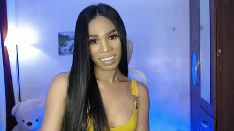 Snapshot of blackbarbiesavanna_23 chatting on 02.16.25 savanna online show from 02.16.25