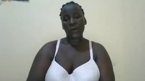 Snapshot of blackbeauty002 chatting on 03.03.26 PACIFICA online show from 03.03.26