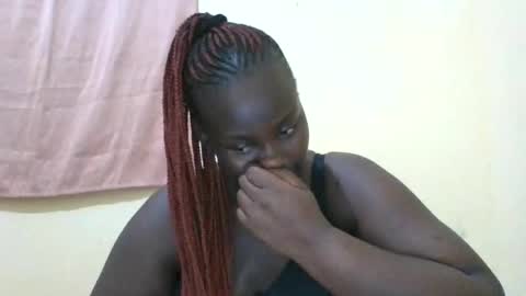 Snapshot of blackbeauty002 chatting on 04.19.26 PACIFICA online show from 04.19.26
