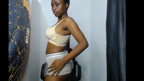 Snapshot of blackbeauty60 chatting on 06.28.26 lela online show from 06.28.26