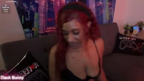 Black Bunny online show from 11.30.25