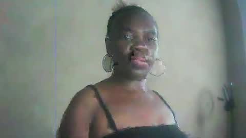 Snapshot of blackjuicy123x chatting on 10.21.25 blackjuicy123x online show from 10.21.25