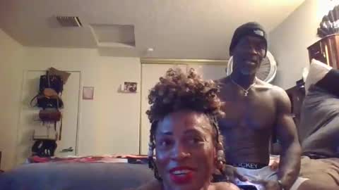 Snapshot of blacknastymadlove chatting on 10.23.25 blacknastymadlove online show from 10.23.25