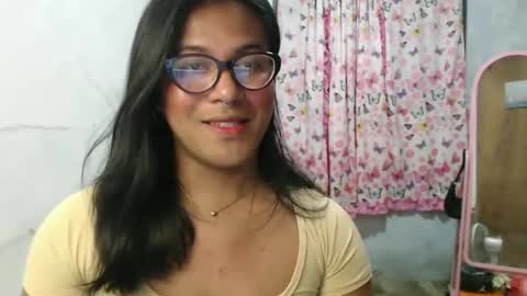 Ellez online show from 03.10.26