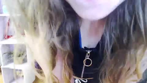 Z O E Y online show from 03.07.25