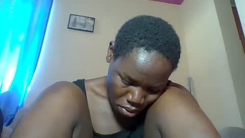 Snapshot of blacksexygal chatting on 07.11.26 SARAH online show from 07.11.26
