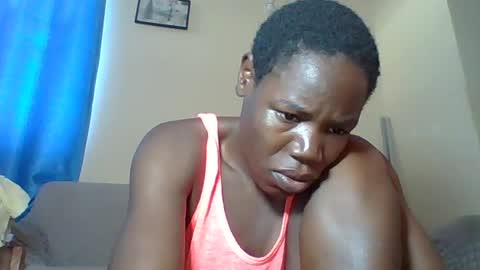 Snapshot of blacksexygal chatting on 07.27.26 SARAH online show from 07.27.26