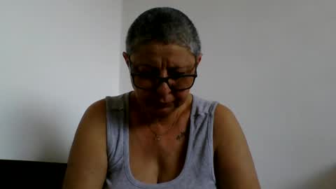 Snapshot of blackwidow05 chatting on 06.17.26 Black Widow online show from 06.17.26