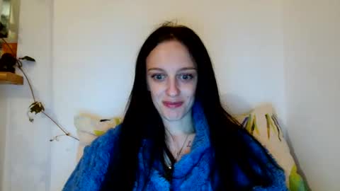 Snapshot of blacky_berry chatting on 05.18.26 Ivy online show from 05.18.26