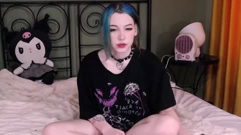 Snapshot of blacky_tea chatting on 02.05.25 blacky_tea online show from 02.05.25