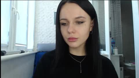Snapshot of blairyates chatting on 10.13.25 BlairYates online show from 10.13.25