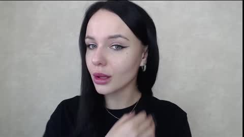 Snapshot of blairyates chatting on 10.16.25 BlairYates online show from 10.16.25