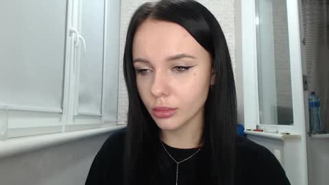 Snapshot of blairyatesah chatting on 11.04.25 BlairYatesAh online show from 11.04.25