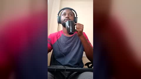 Snapshot of blakchiise chatting on 05.23.26 blakchiise online show from 05.23.26