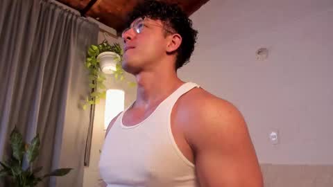 Blake Levi  Independent Model online show from 03.01.25