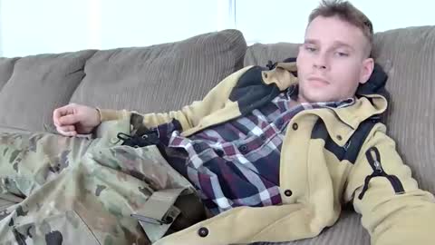 Snapshot of blakeandskylar chatting on 01.15.26 BlakeAndSkylar online show from 01.15.26