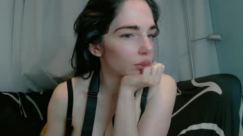 Snapshot of blakebexley chatting on 05.21.26 Blake Bexley online show from 05.21.26
