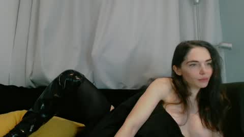 Snapshot of blakebexley chatting on 06.21.26 Blake Bexley online show from 06.21.26
