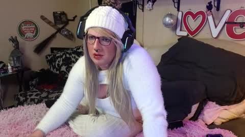 Snapshot of blakelytgirl chatting on 02.06.25 Blakely Morningstar online show from 02.06.25