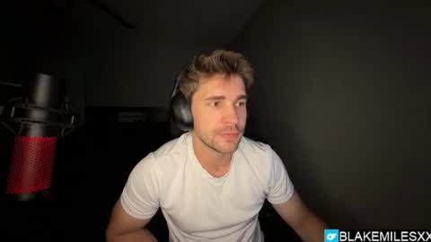 Snapshot of blakemiles2 chatting on 07.08.26 Blake Miles online show from 07.08.26