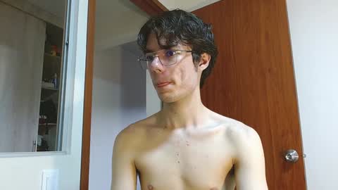 Snapshot of blakeshatter chatting on 12.23.24 blakeshatter online show from 12.23.24