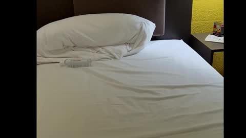 Snapshot of blazinghoney chatting on 11.02.25 Honey online show from 11.02.25