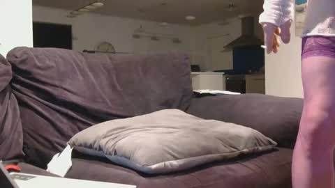 Snapshot of blingas666 chatting on 09.22.25 xd cumslut online show from 09.22.25