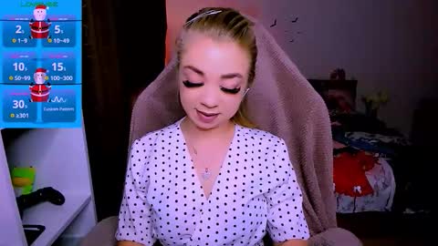 Nicole online show from 12.15.25