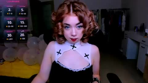 Snapshot of blinkofeyess chatting on 07.24.26 Nicole online show from 07.24.26