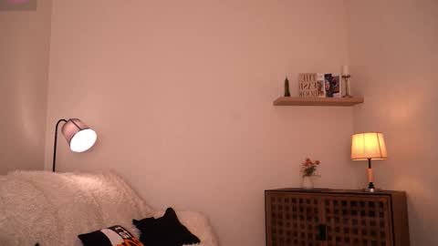 Scarlett NEXT LIVE  5AM gmt online show from 11.15.25