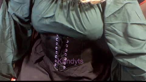 Kandyts online show from 10.23.25