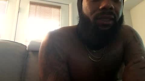 Snapshot of blksurfher chatting on 02.19.25 blksurfher online show from 02.19.25