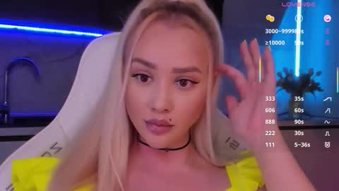 Lana online show from 12.21.25