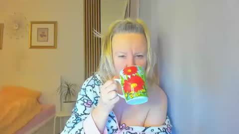 Nicole online show from 12.29.24