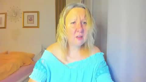 Nicole online show from 12.30.24