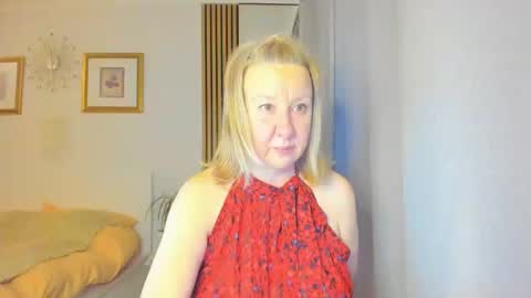 Nicole online show from 02.25.25