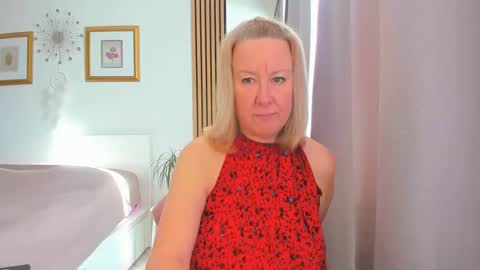Nicole online show from 03.06.25