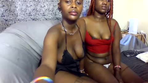 blonde_barby online show from 10.29.25