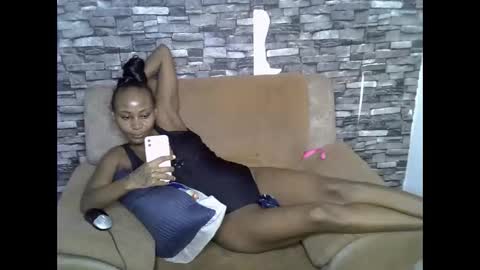 Snapshot of blonde_creamy chatting on 05.31.26 blonde_creamy online show from 05.31.26