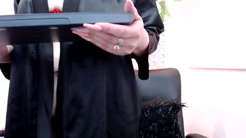 blonde_squirt_ online show from 02.02.25