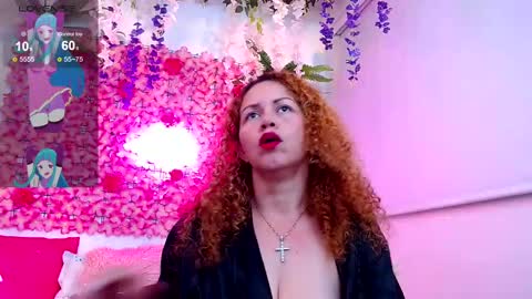 blonde_squirt_ online show from 03.08.25