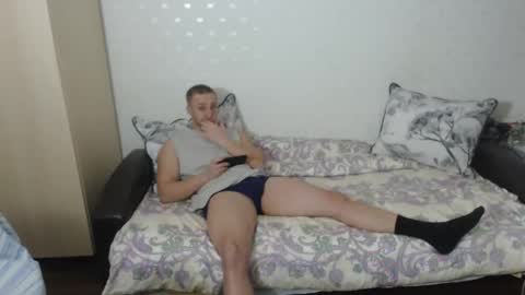 Snapshot of blondeagle chatting on 02.13.25 Mr Blond online show from 02.13.25