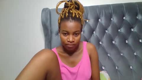 Snapshot of blondebarbiey chatting on 03.08.26 blonde online show from 03.08.26