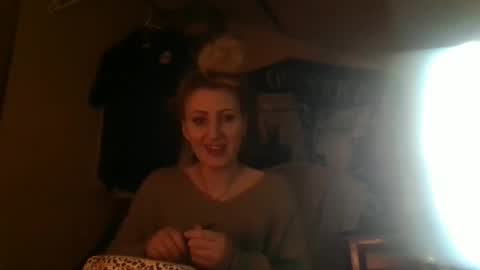 Snapshot of blondebellaaa3 chatting on 03.06.25 Gia  online show from 03.06.25