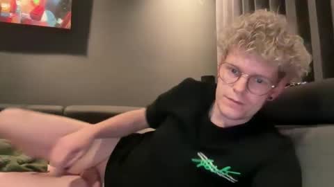 Sven online show from 11.22.25