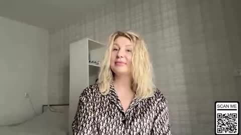 blondie_xoxoxo online show from 02.12.26