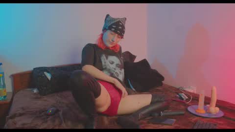 Bloom online show from 01.16.26