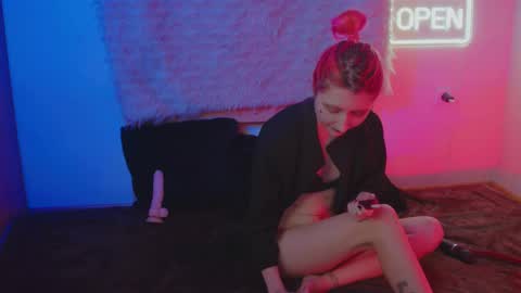 Bloom online show from 02.06.26