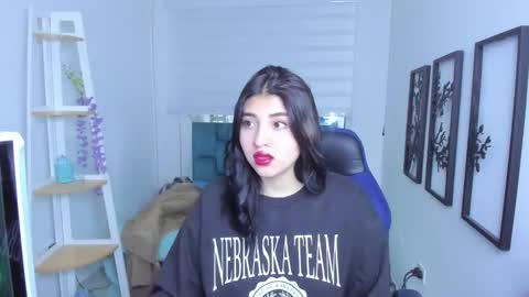 bloom_flower1 online show from 12.14.25